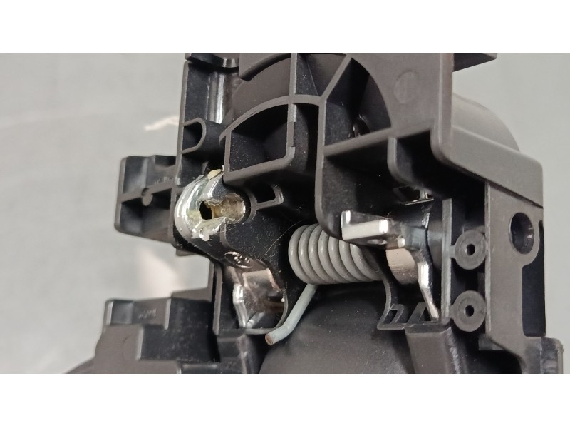 Recambio de maneta interior puerta delantera derecha para citroën c3 iii (sx) 1.2 vti 82 referencia OEM IAM   