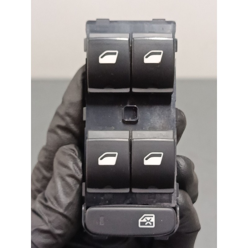 Recambio de mando elevalunas delantero izquierdo para citroën c3 iii (sx) 1.2 vti 82 referencia OEM IAM 98148907ZD  