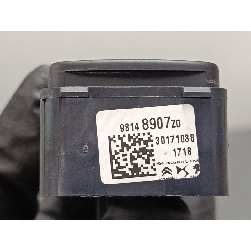 Recambio de mando elevalunas delantero izquierdo para citroën c3 iii (sx) 1.2 vti 82 referencia OEM IAM 98148907ZD  