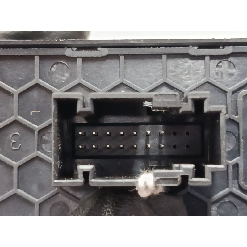 Recambio de mando elevalunas delantero izquierdo para citroën c3 iii (sx) 1.2 vti 82 referencia OEM IAM 98148907ZD  