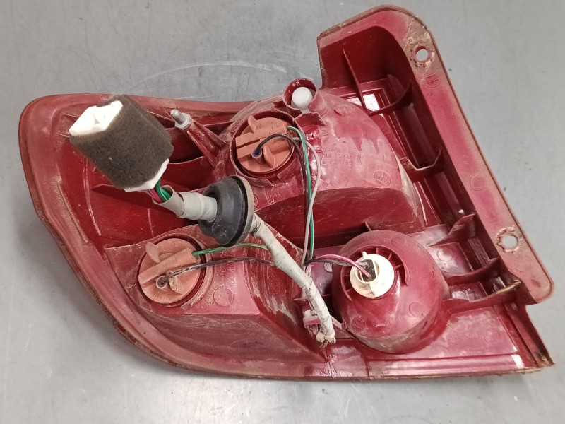 Recambio de piloto trasero derecho para hyundai getz (tb) 1.1 referencia OEM IAM 924021CXXX  