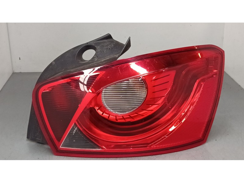 Recambio de piloto trasero derecho para seat ibiza iv st (6j8, 6p8) 1.2 tsi referencia OEM IAM 6J4945096K 6J4945112H 