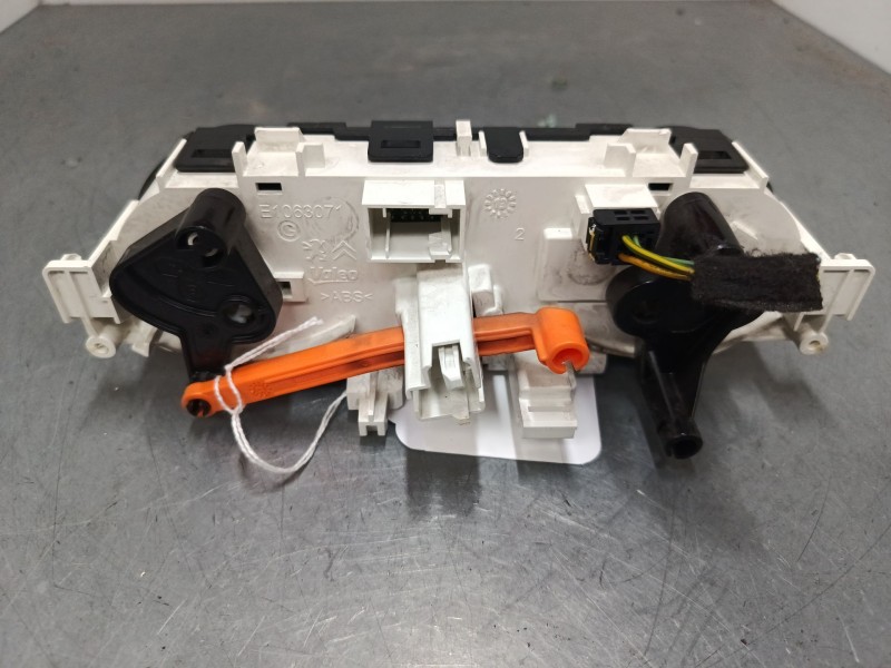 Recambio de mando calefaccion / a/a para peugeot 208 i (ca_, cc_) 1.2 vti 82 referencia OEM IAM   