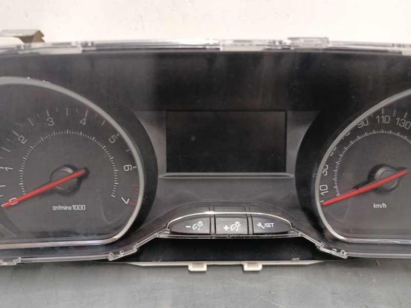 Recambio de cuadro instrumentos para peugeot 208 i (ca_, cc_) 1.2 vti 82 referencia OEM IAM   