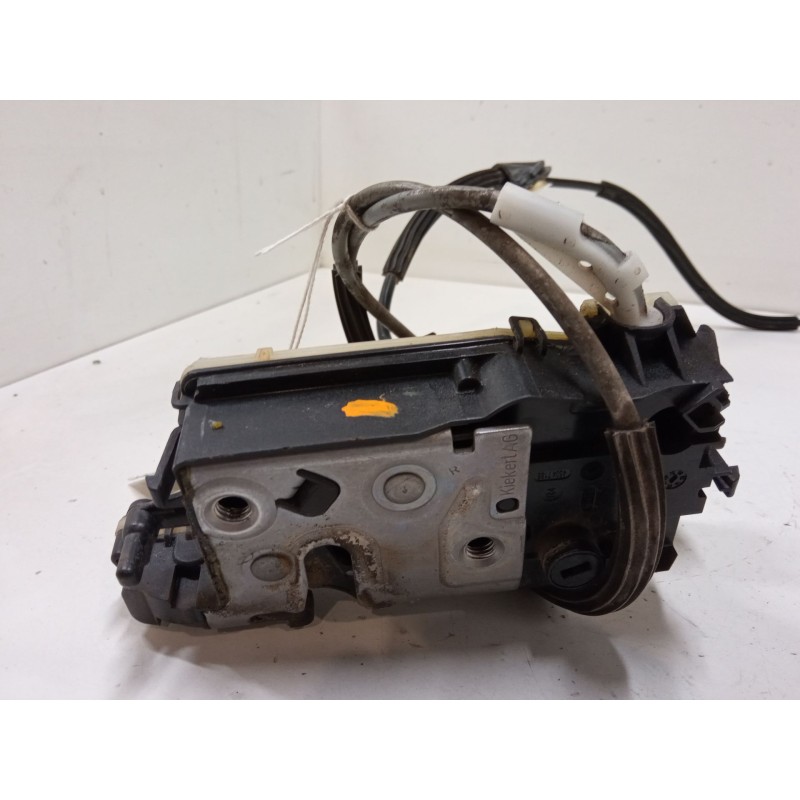 Recambio de cerradura puerta trasera derecha para citroën c4 ii (nc_) 1.6 hdi 90 referencia OEM IAM   