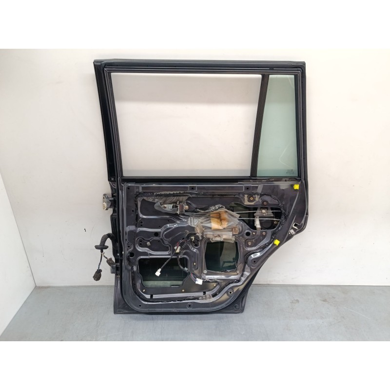 Recambio de puerta trasera derecha para mitsubishi montero sport i (k7_, k9_) 2.5 td (k94w, k74t) referencia OEM IAM MR981912  