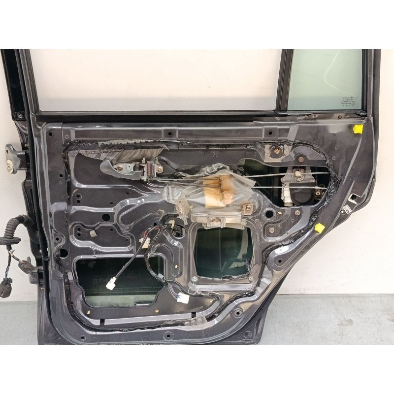 Recambio de puerta trasera derecha para mitsubishi montero sport i (k7_, k9_) 2.5 td (k94w, k74t) referencia OEM IAM MR981912  
