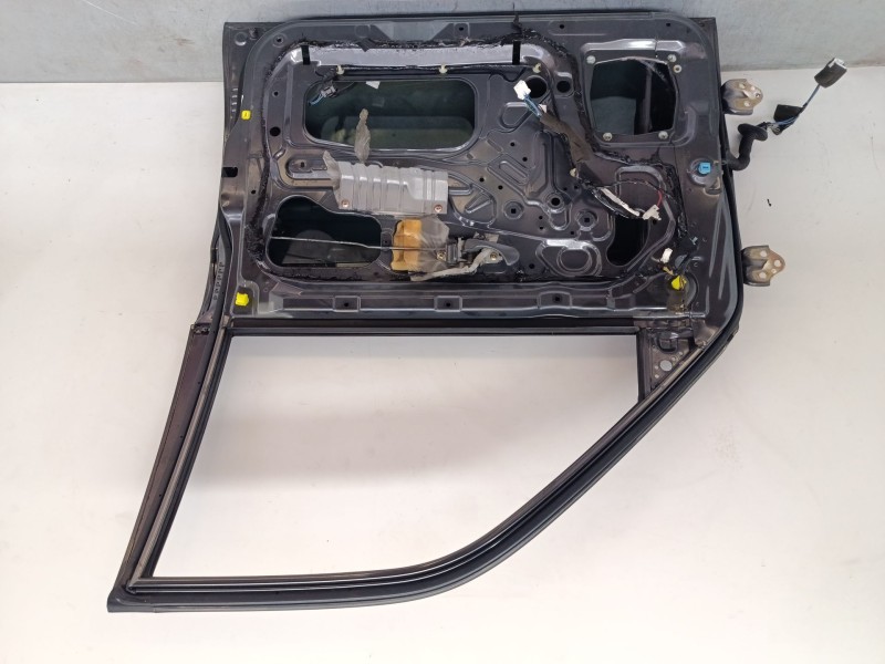 Recambio de puerta delantera derecha para mitsubishi montero sport i (k7_, k9_) 2.5 td (k94w, k74t) referencia OEM IAM MR981908 