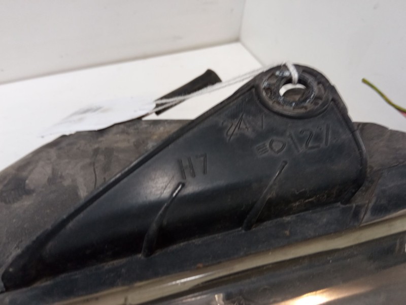 Recambio de faro izquierdo para peugeot 206 sw (2e/k) 1.4 16v referencia OEM IAM 9628666880  
