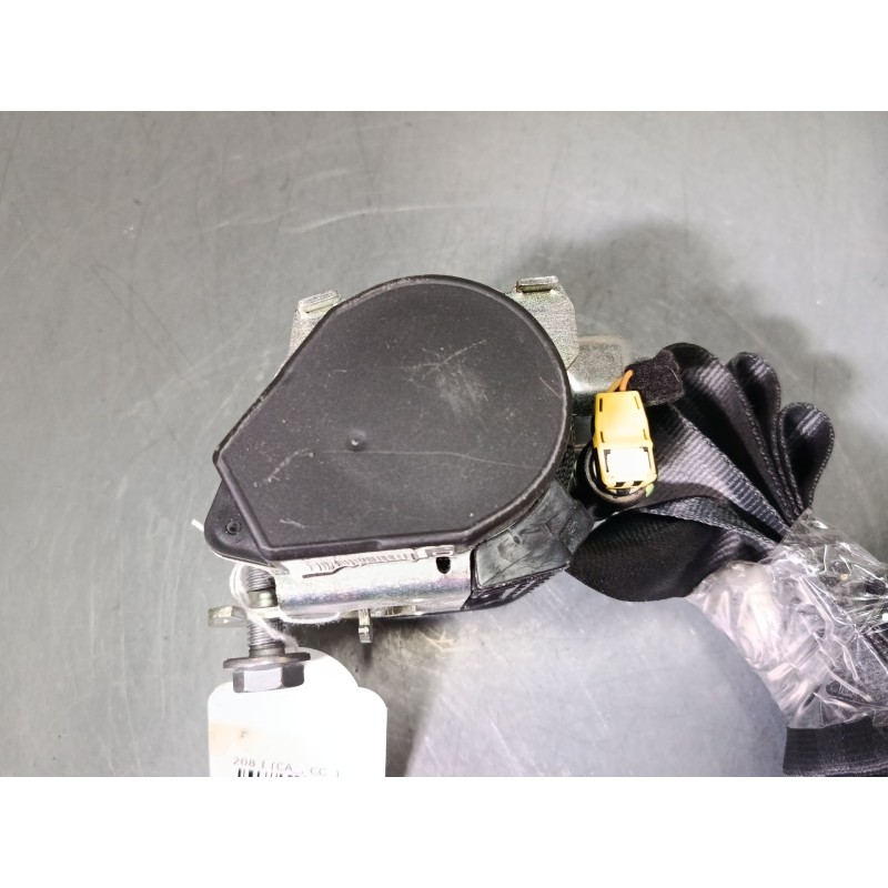 Recambio de cinturon seguridad delantero derecho para peugeot 208 i (ca_, cc_) 1.2 vti 82 referencia OEM IAM 98029971XX  