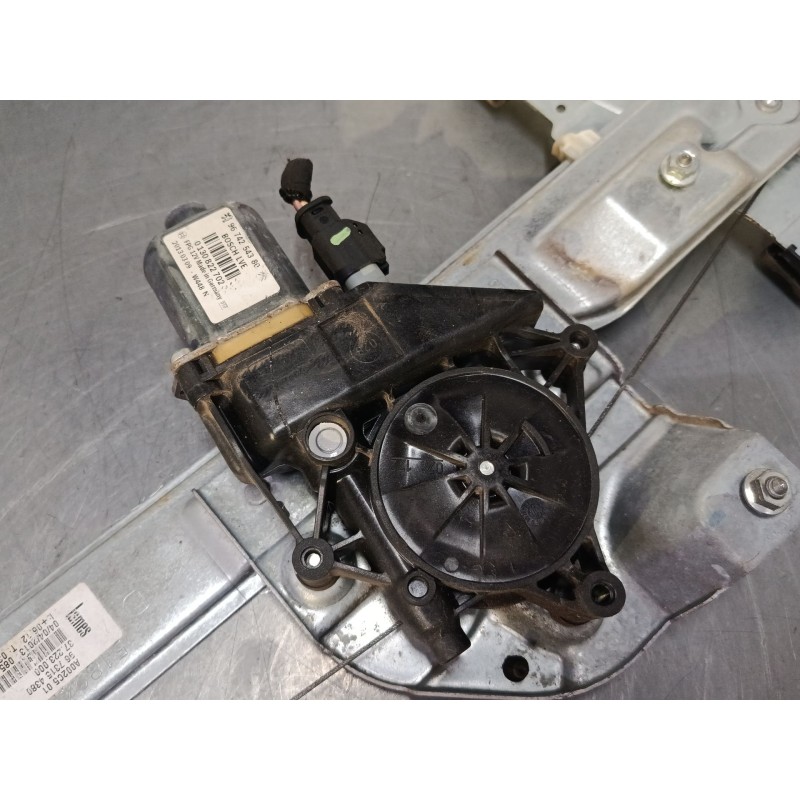 Recambio de elevalunas electrico delantero derecho para peugeot 208 i (ca_, cc_) 1.2 vti 82 referencia OEM IAM 9673154380 967425