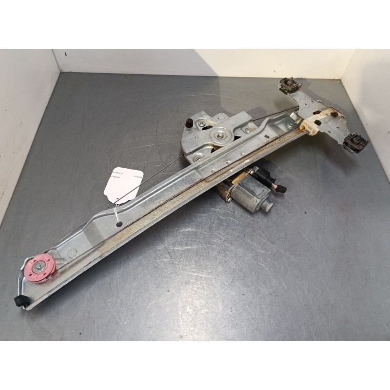 Recambio de elevalunas electrico delantero derecho para peugeot 208 i (ca_, cc_) 1.2 vti 82 referencia OEM IAM 9673154380 967425