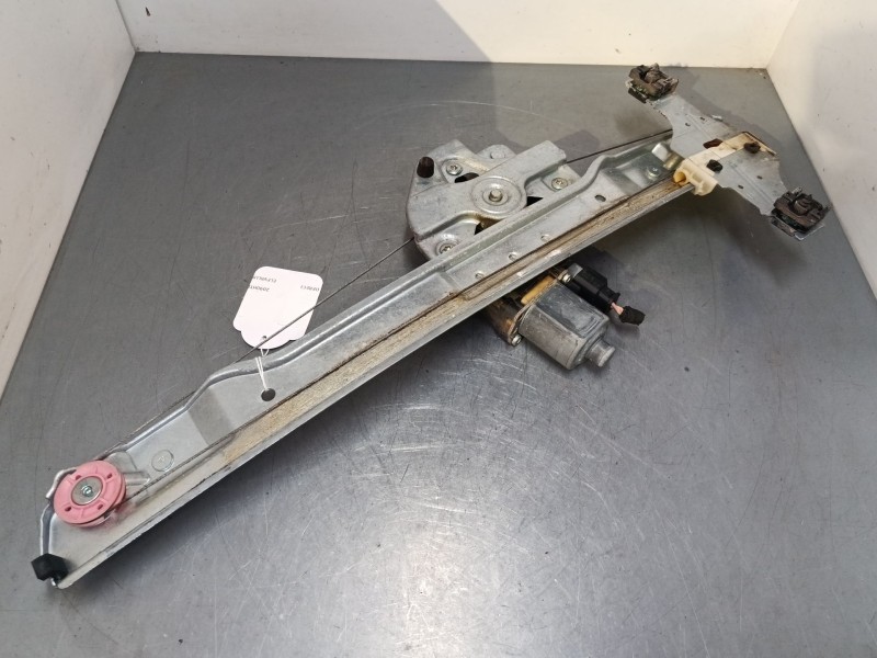 Recambio de elevalunas electrico delantero derecho para peugeot 208 i (ca_, cc_) 1.2 vti 82 referencia OEM IAM 9673154380 967425