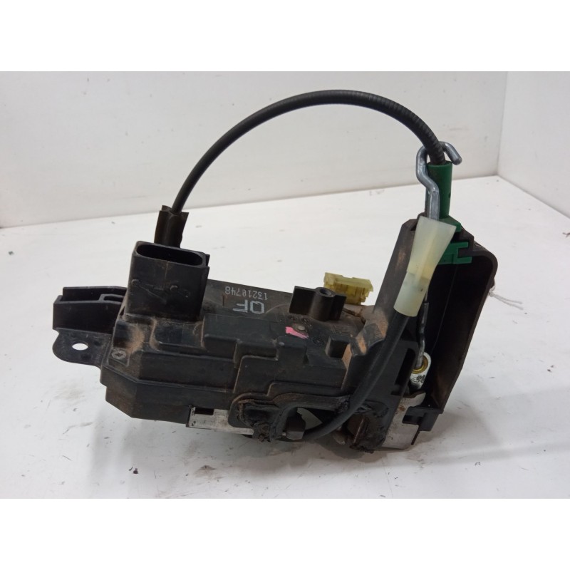 Recambio de cerradura puerta delantera izquierda para opel zafira / zafira family b (a05) 1.9 cdti (m75) referencia OEM IAM 1321