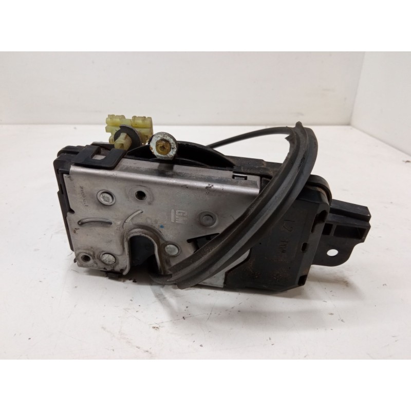 Recambio de cerradura puerta delantera izquierda para opel zafira / zafira family b (a05) 1.9 cdti (m75) referencia OEM IAM 1321