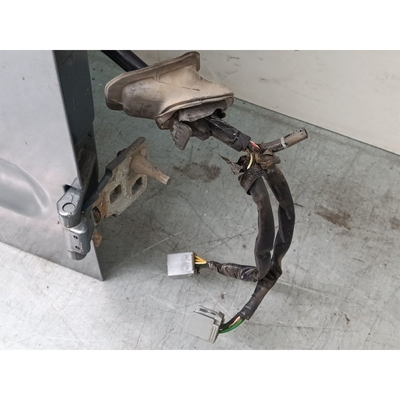 Recambio de porton trasero derecho para ford transit connect (p65_, p70_, p80_) 1.8 tdci referencia OEM IAM   