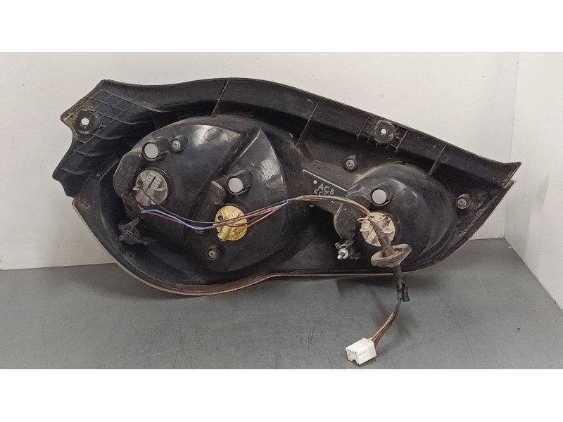 Recambio de piloto trasero derecho para chevrolet spark (m300) 1.2 referencia OEM IAM   