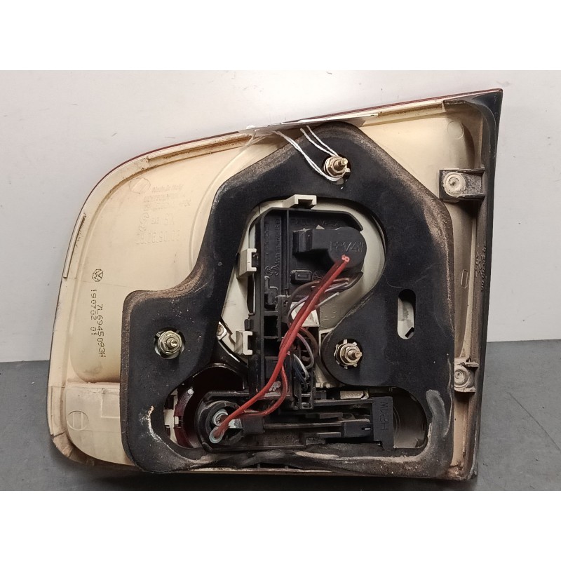Recambio de piloto trasero porton izquierdo para volkswagen touareg (7la, 7l6, 7l7) 5.0 v10 tdi referencia OEM IAM 7L6945093H  