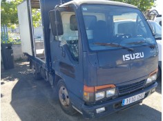isuzu nkr77 del año 2003