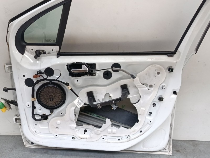 Recambio de puerta delantera derecha para peugeot 208 i (ca_, cc_) 1.2 vti 82 referencia OEM IAM   