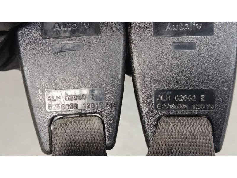 Recambio de cinturon seguridad trasero derecho para bmw 3 (e46) 316 i referencia OEM IAM 8233292RH  