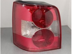 Recambio de piloto trasero izquierdo para volkswagen passat b5.5 variant (3b6) 1.9 tdi referencia OEM IAM 11A210B  