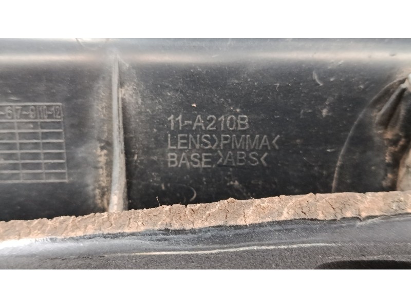 Recambio de piloto trasero izquierdo para volkswagen passat b5.5 variant (3b6) 1.9 tdi referencia OEM IAM 11A210B  