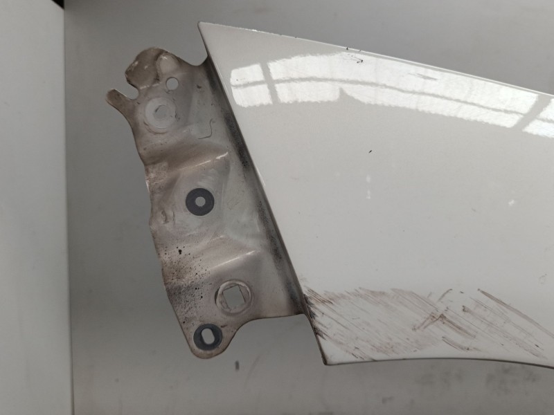 Recambio de aleta delantera izquierda para mazda 2 (de_, dh_) 1.5 (de5fs) referencia OEM IAM   