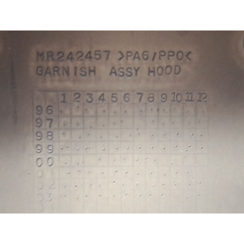 Recambio de capo para mitsubishi montero sport i (k7_, k9_) 2.5 td (k94w, k74t) referencia OEM IAM MR241920  