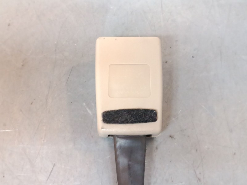 Recambio de anclaje cinturon delantero izquierdo para audi a3 (8l1) 1.9 tdi referencia OEM IAM   