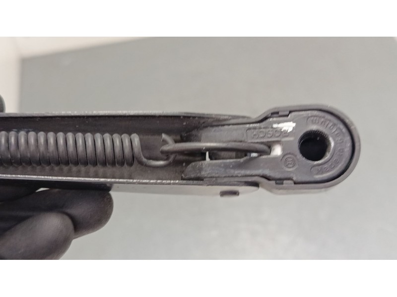 Recambio de brazo limpia delantero derecho para ford ka (rb_) 1.3 i referencia OEM IAM 97KG17526DCPS/LHD  