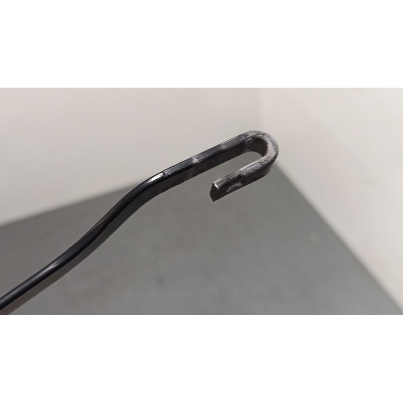 Recambio de brazo limpia delantero derecho para ford ka (rb_) 1.3 i referencia OEM IAM 97KG17526DCPS/LHD  