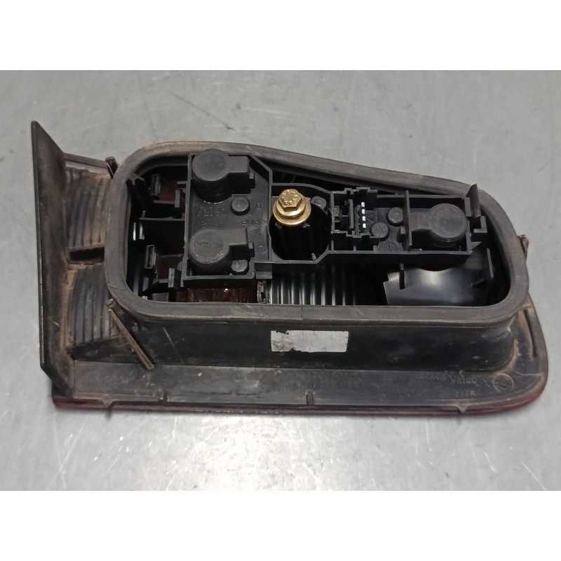 Recambio de piloto trasero porton derecho para renault laguna ii (bg0/1_) 1.9 dci (bg08, bg0g) referencia OEM IAM 8200002476  