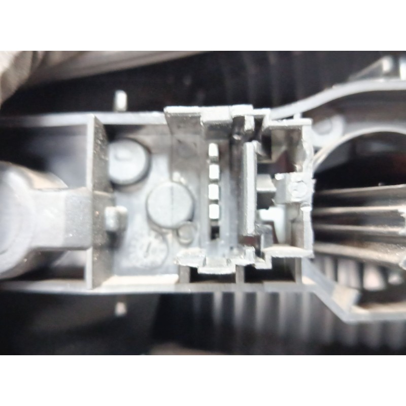 Recambio de piloto trasero porton izquierdo para renault laguna ii (bg0/1_) 1.9 dci (bg08, bg0g) referencia OEM IAM 8200002475  