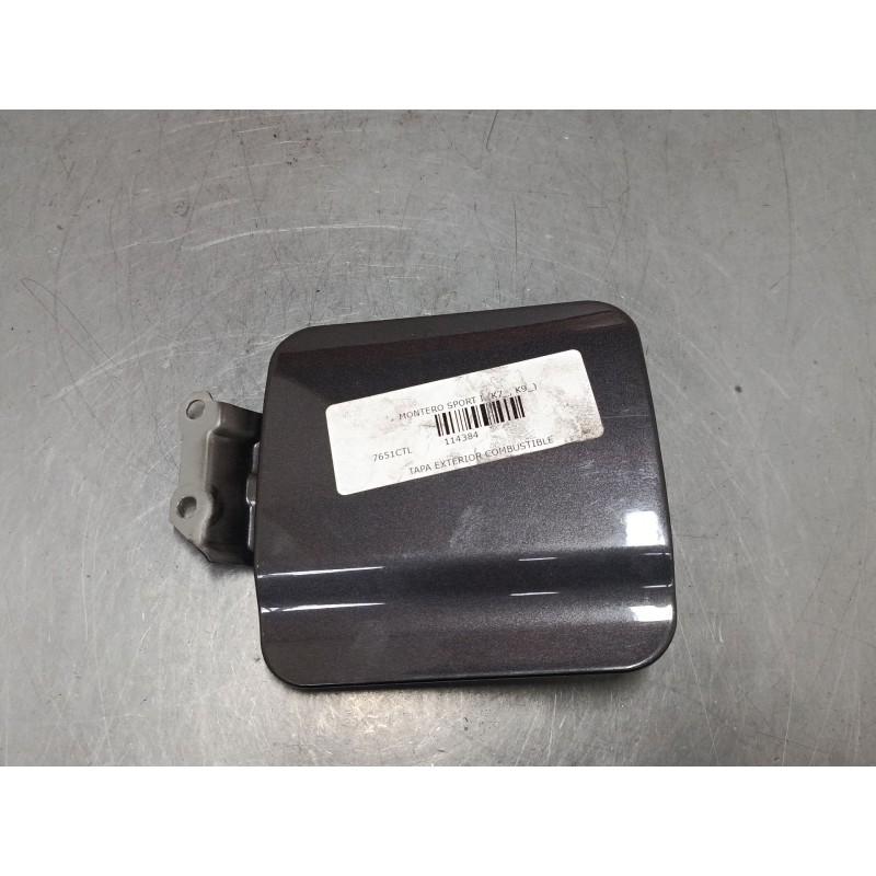 Recambio de tapa exterior combustible para mitsubishi montero sport i (k7_, k9_) 2.5 td (k94w, k74t) referencia OEM IAM   