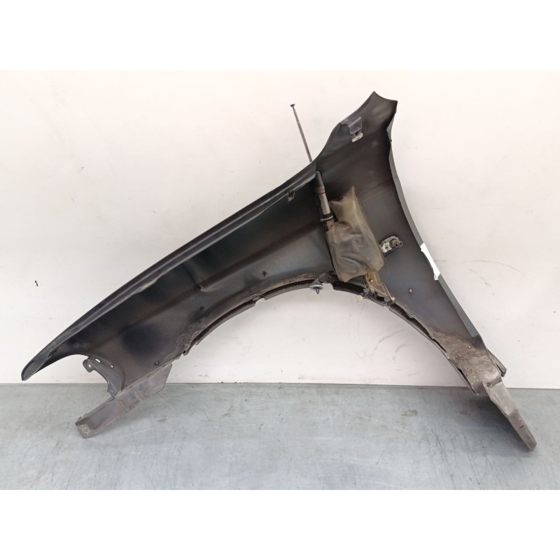 Recambio de aleta delantera derecha para mitsubishi montero sport i (k7_, k9_) 2.5 td (k94w, k74t) referencia OEM IAM MR508026  
