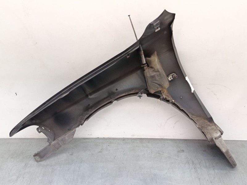 Recambio de aleta delantera derecha para mitsubishi montero sport i (k7_, k9_) 2.5 td (k94w, k74t) referencia OEM IAM MR508026  