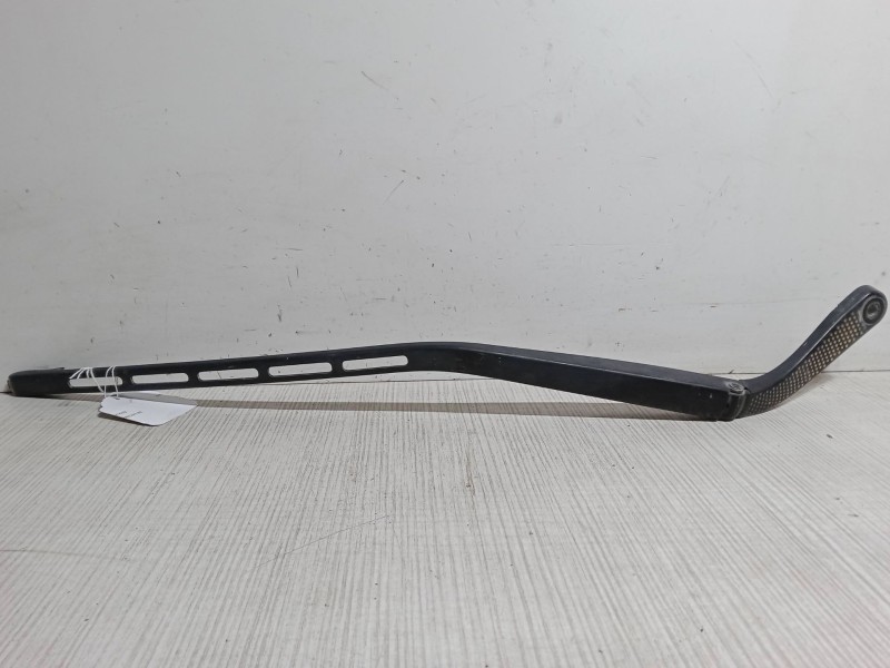 Recambio de brazo limpia delantero derecho para peugeot 307 (3a/c) 2.0 hdi 90 referencia OEM IAM   