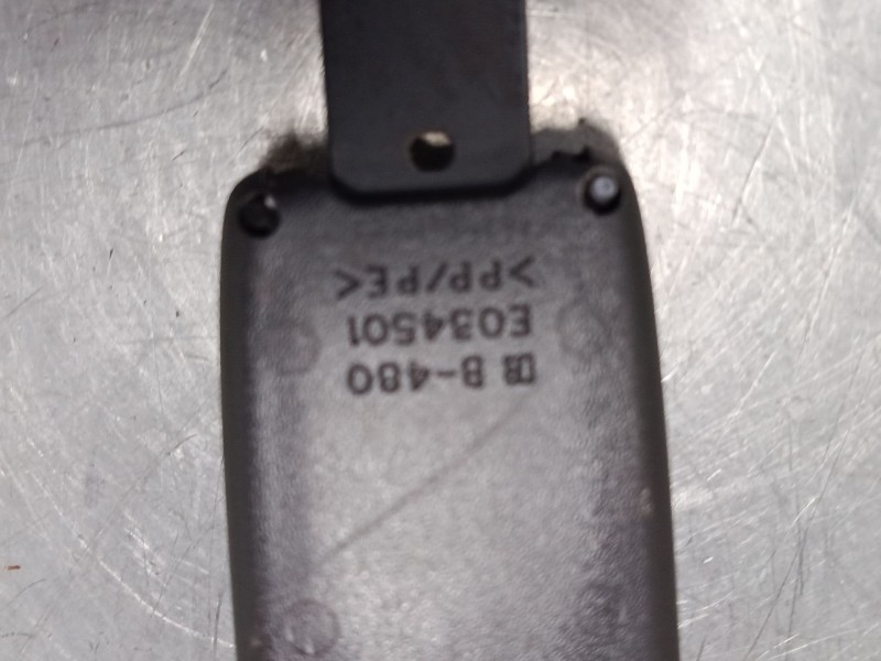 Recambio de anclaje cinturon delantero derecho para suzuki sx4 (ey, gy) 1.9 ddis (rw 419d) referencia OEM IAM   