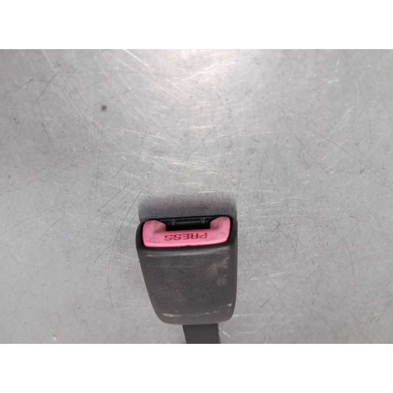 Recambio de anclaje cinturon delantero derecho para suzuki sx4 (ey, gy) 1.9 ddis (rw 419d) referencia OEM IAM   