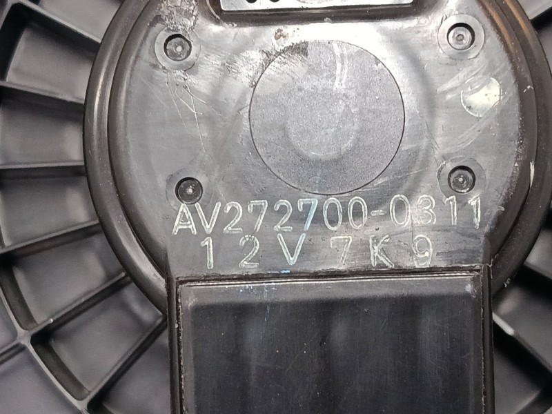 Recambio de motor calefaccion para suzuki sx4 (ey, gy) 1.9 ddis (rw 419d) referencia OEM IAM av2727000311  
