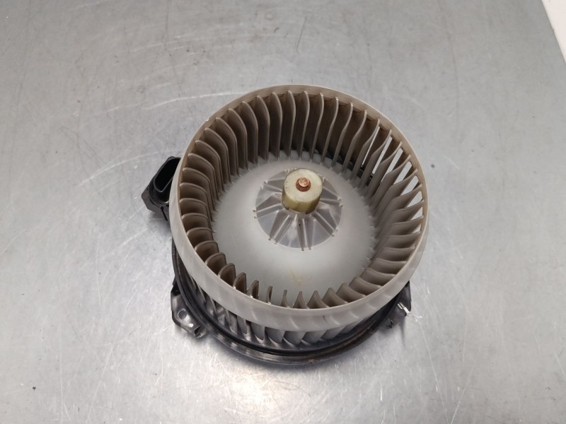 Recambio de motor calefaccion para suzuki sx4 (ey, gy) 1.9 ddis (rw 419d) referencia OEM IAM av2727000311  