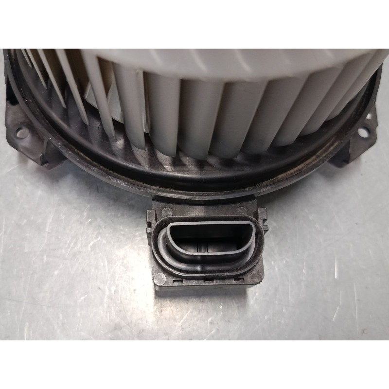 Recambio de motor calefaccion para suzuki sx4 (ey, gy) 1.9 ddis (rw 419d) referencia OEM IAM av2727000311  