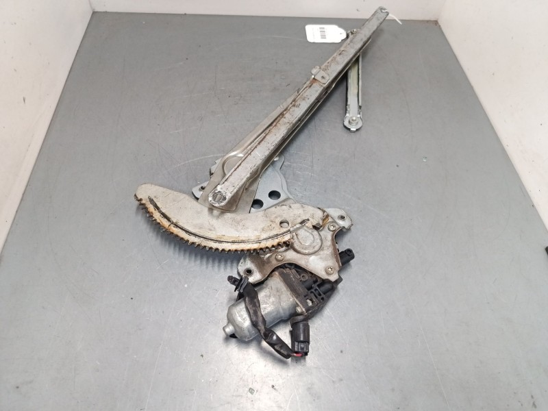 Recambio de elevalunas electrico delantero izquierdo para suzuki sx4 (ey, gy) 1.9 ddis (rw 419d) referencia OEM IAM   