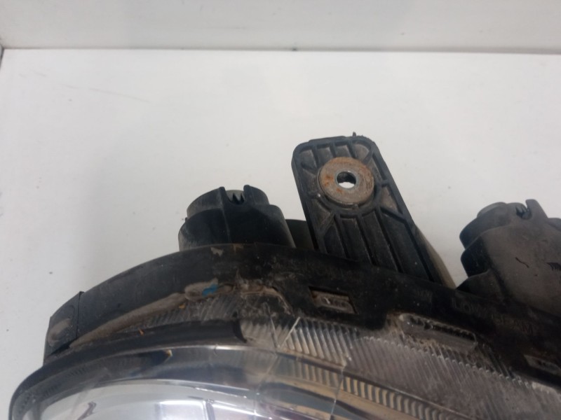 Recambio de faro derecho para chevrolet nubira station wagon 1.6 referencia OEM IAM   