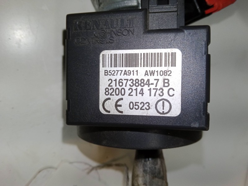 Recambio de clausor para renault clio iii (br0/1, cr0/1) 1.4 16v referencia OEM IAM 216738847B AW1082 8200214173C