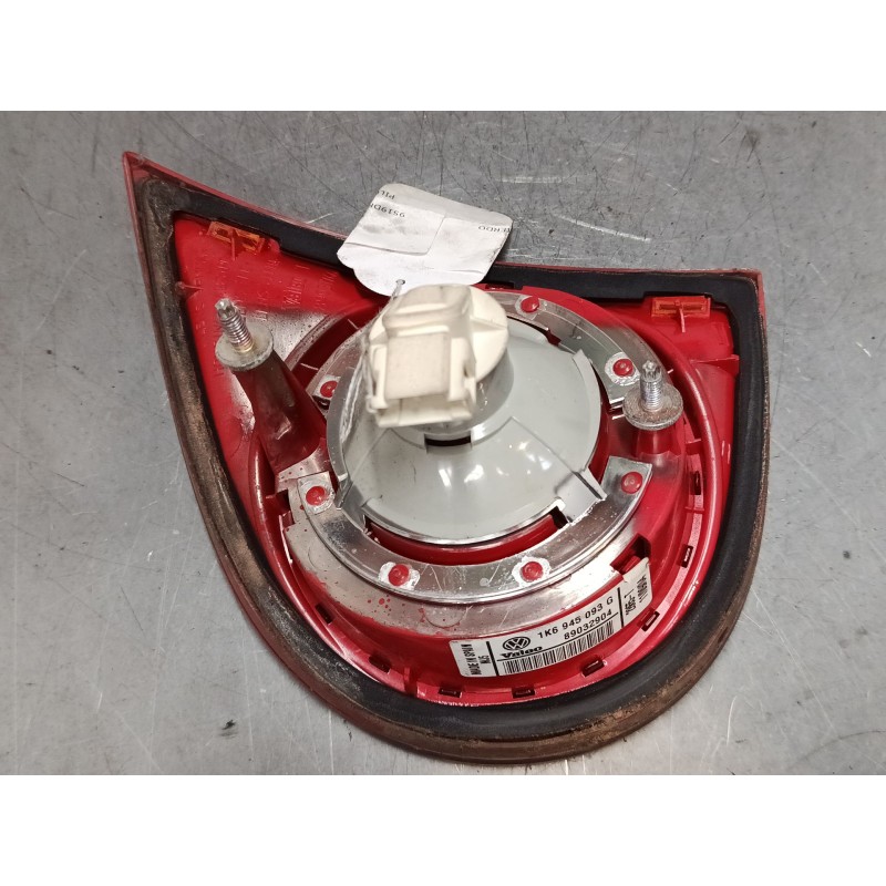 Recambio de piloto trasero porton izquierdo para volkswagen golf v (1k1) 1.9 tdi referencia OEM IAM 1K6945093G  