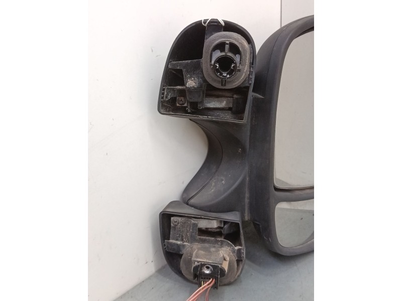 Recambio de retrovisor grande eléctrico derecho para opel vivaro a furgoneta (x83) 1.9 dti (f7) referencia OEM IAM   
