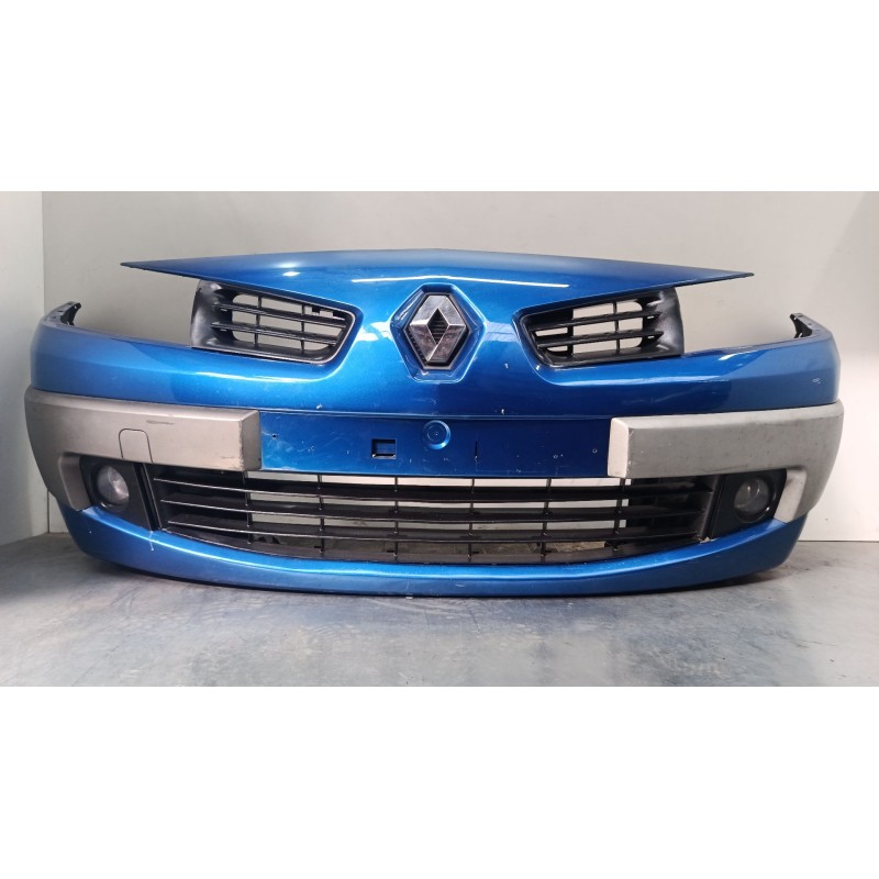 Recambio de paragolpes delantero para renault megane ii (bm0/1_, cm0/1_) 1.9 dci (bm0g, cm0g) referencia OEM IAM   