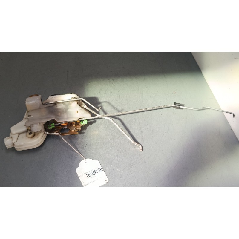 Recambio de cerradura puerta delantera derecha para mitsubishi montero sport i (k7_, k9_) 2.5 td (k94w, k74t) referencia OEM IAM